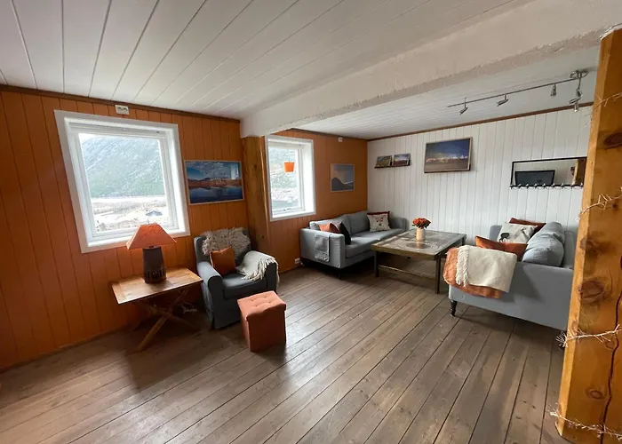 Hyggelig Og Velutstyrt I Sentrum Apartament *