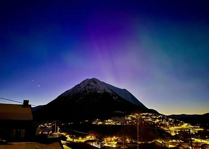 Lägenhet Hyggelig Og Velutstyrt I Sentrum