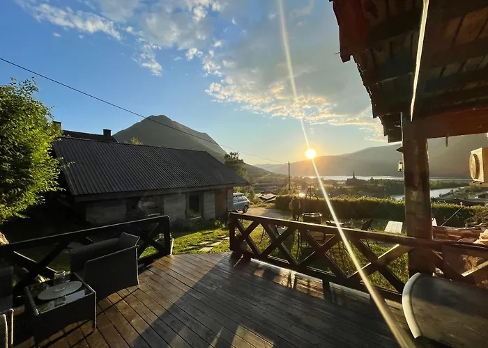 Hyggelig Og Velutstyrt I Sentrum